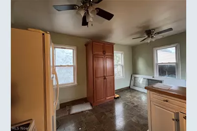 715 E Catawba Avenue, Akron, OH 44306 - Photo 11