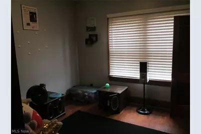 1504 Sharon Avenue, Zanesville, OH 43701 - Photo 11