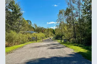 100 Cottage Grove Drive, Youngstown, OH 44505 - Photo 49