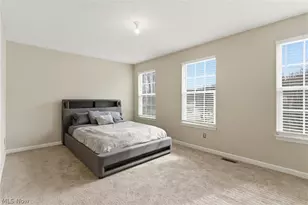 7004 Fallow Way, Lorain, OH 44053 - Photo 33