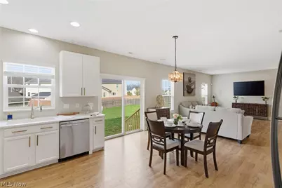 7004 Fallow Way, Lorain, OH 44053 - Photo 19