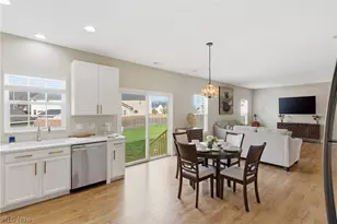 7004 Fallow Way, Lorain, OH 44053 - Photo 19