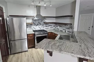 1452 Buckingham Gate Blvd, Cuyahoga Falls, OH 44221 - Photo 9