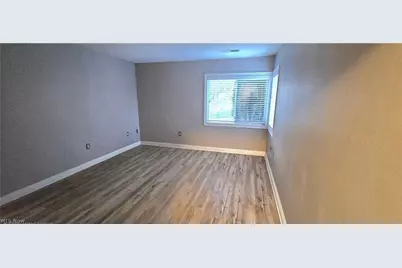 1452 Buckingham Gate Boulevard #D, Cuyahoga Falls, OH 44221 - Photo 15