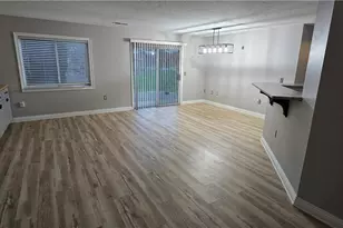 1452 Buckingham Gate Blvd, Cuyahoga Falls, OH 44221 - Photo 7