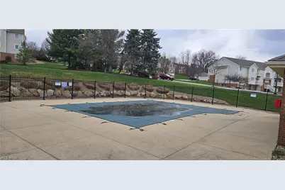 1452 Buckingham Gate Boulevard #D, Cuyahoga Falls, OH 44221 - Photo 19