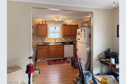 13705 Courtland Avenue, Loveland, OH 44111 - Photo 3