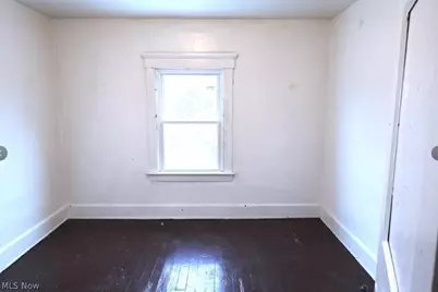 1113 W 9th Street, Lorain, OH 44052 - Photo 13