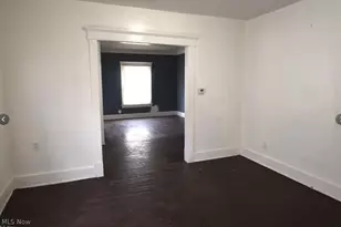 1113 W 9th St, Lorain, OH 44052 - Photo 19