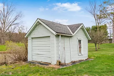 2419 Chandlersville Road, Zanesville, OH 43701 - Photo 9