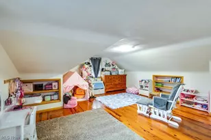 13513 York Blvd, Garfield Heights, OH 44125 - Photo 19