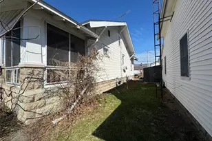 429 E 7th St, Port Clinton, OH 43452 - Photo 23