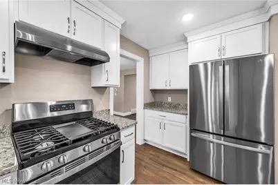 3006 Abbe Road, Sheffield Village, OH 44054 - Photo 15