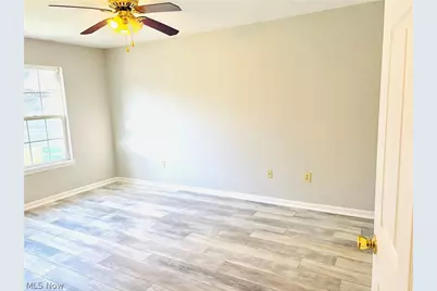 22671 Lenox Drive, Fairview Park, OH 44126 - Photo 11