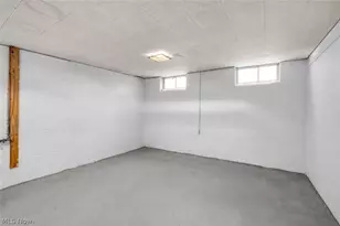 85 E 205th St, Euclid, OH 44123 - Photo 27