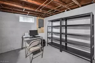 85 E 205th St, Euclid, OH 44123 - Photo 31