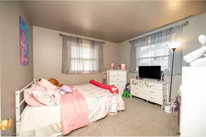 151 N Yorkshire Boulevard, Austintown, OH 44515 - Photo 21