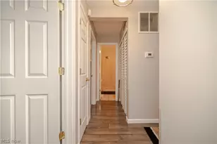 151 N Yorkshire Blvd, Austintown, OH 44515 - Photo 31