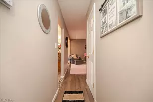 151 N Yorkshire Blvd, Austintown, OH 44515 - Photo 11