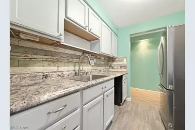 521 Tollis #396, Grandview Heights, OH 44147 - Photo 11