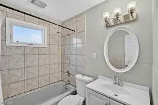 12912 Maplerow Ave, Garfield Heights, OH 44105 - Photo 15