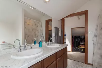 5718 Delora Avenue, Brooklyn, OH 44144 - Photo 19