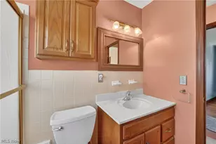 6432 Ambrose Dr, Mentor, OH 44060 - Photo 19