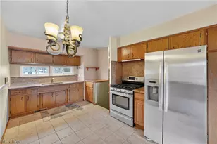 6432 Ambrose Dr, Mentor, OH 44060 - Photo 7