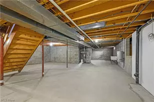 3364 Waterford Ave NW, Canton, OH 44708 - Photo 27