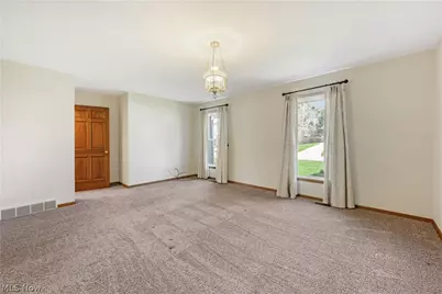 3364 Waterford Avenue NW, Canton, OH 44708 - Photo 7