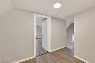 11404 Orville Ave, Loveland, OH 44106 - Photo 29