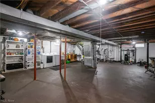 401 Moody St, Akron, OH 44305 - Photo 21