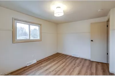 1010 Miles Avenue NW, Canton, OH 44708 - Photo 25