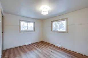 1010 Miles Ave NW, Canton, OH 44708 - Photo 23