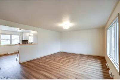 1010 Miles Avenue NW, Canton, OH 44708 - Photo 9