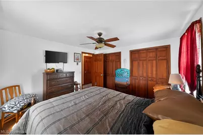 8134 Oberlin Road, Elyria, OH 44035 - Photo 19