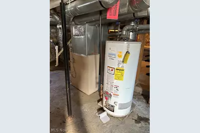 215 Woodlawn Avenue, Geneva, OH 44041 - Photo 9