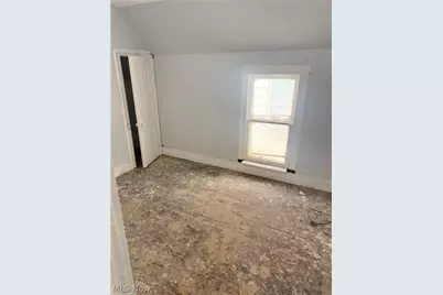 885 E 149th Street, Loveland, OH 44110 - Photo 19
