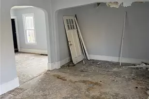 885 E 149th St, Loveland, OH 44110 - Photo 5