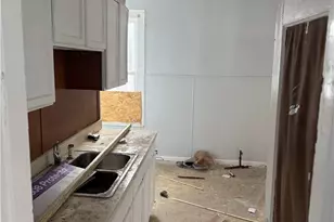 885 E 149th St, Loveland, OH 44110 - Photo 11