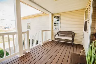 808 28th St, Vienna, WV 26105 - Photo 7