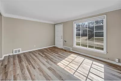 9901 Marah Avenue, Loveland, OH 44104 - Photo 7