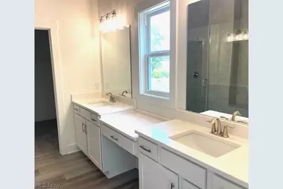 26329 Grand View Drive, Olmsted Twp, OH 44138 - Photo 9