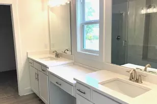 26329 Grand Vw Dr, Olmsted Twp, OH 44138 - Photo 9