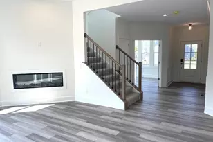 26329 Grand Vw Dr, Olmsted Twp, OH 44138 - Photo 3