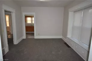 1064 Lane St, Akron, OH 44307 - Photo 17