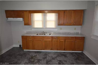 1064 Lane Street, Akron, OH 44307 - Photo 19