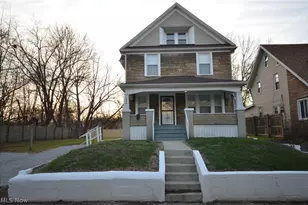 1064 Lane St, Akron, OH 44307 - Photo 3