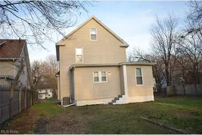 1064 Lane Street, Akron, OH 44307 - Photo 9