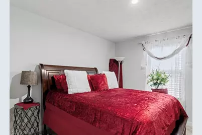 346 Lakewick Lane, Willowick, OH 44095 - Photo 17